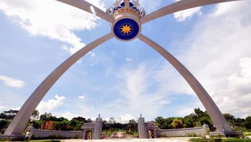 Kerajaan Johor dituntut serah harta pusaka RM300 bilion Kerajaan Johor dituntut serah harta pusaka RM300 bilion