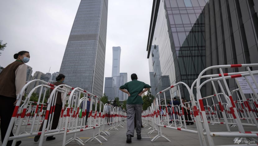 Virus testing the new normal as China sticks to 'zero-COVID' Virus testing the new normal as China sticks to 'zero-COVID'