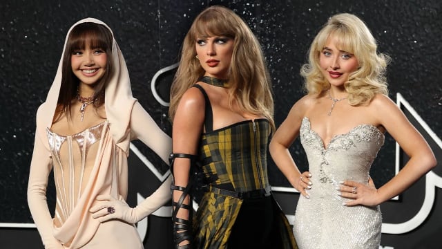 BLACKPINK Lisa夺VMA“最佳K-POP”　Taylor Swift连3年拿大奖