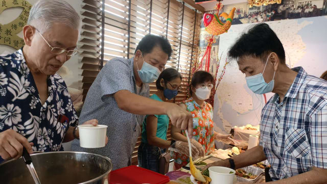 海南何氏公会办美食分享会 会员共享拿手菜肴