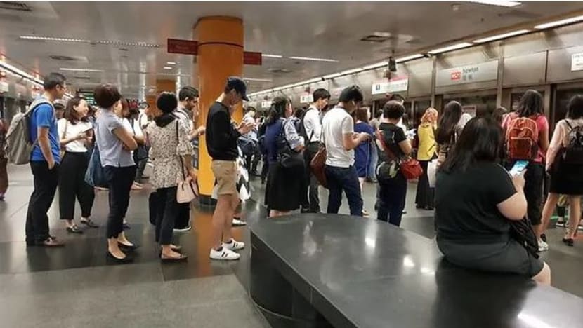 SMRT siasat gangguan kereta api di Laluan Circle, NSL