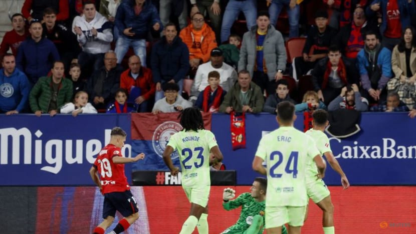 Late penalty earns Spain 3-2 win over Switzerland
