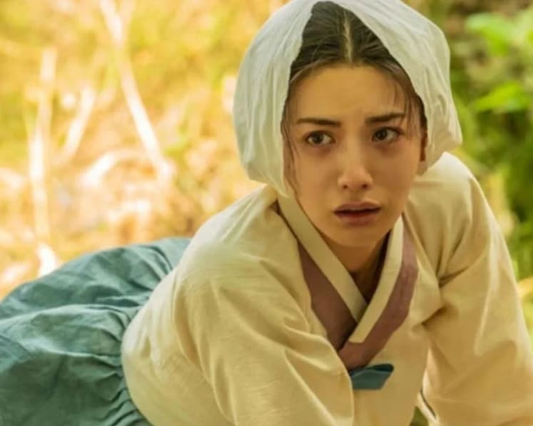 Lip filler-nya ramai dibahas usai drakor Scandal tayang di Netflix, Nana mengaku salah