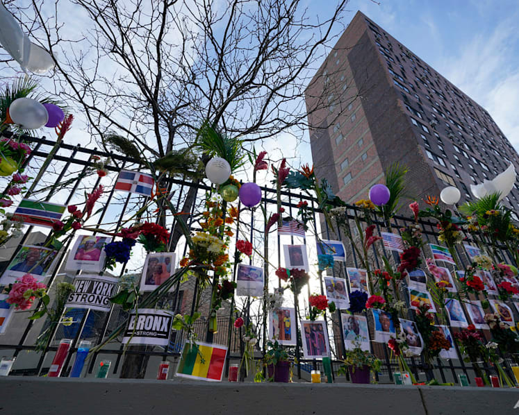 A week after Bronx fire, families to bury their loved ones