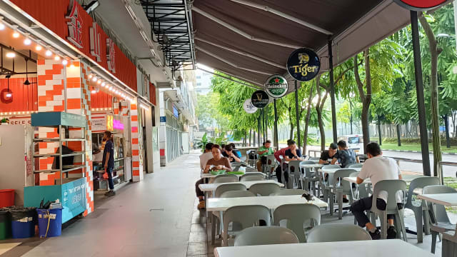 消费税下周一上调 咖啡店业者短期内不涨餐饮价格