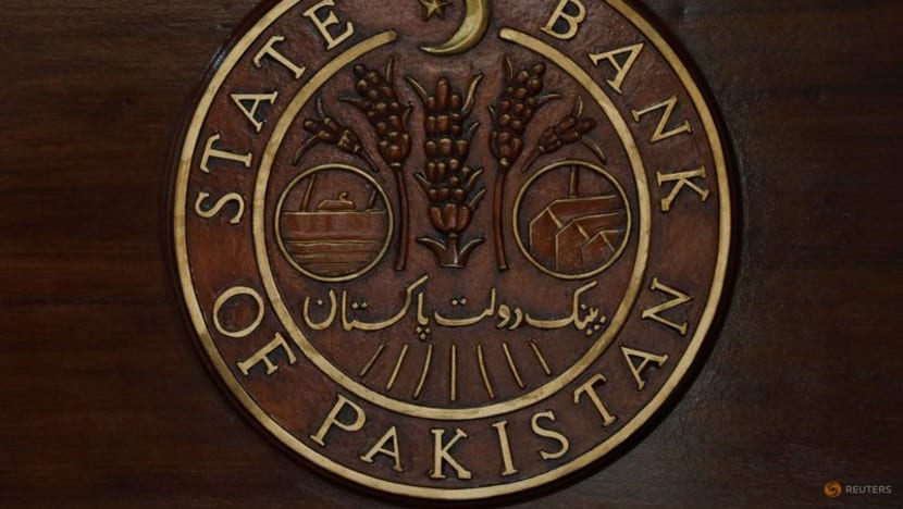 Pakistan finance minister eyes cut to key policy rate from 11% Pakistan finance minister eyes cut to key policy rate from 11%