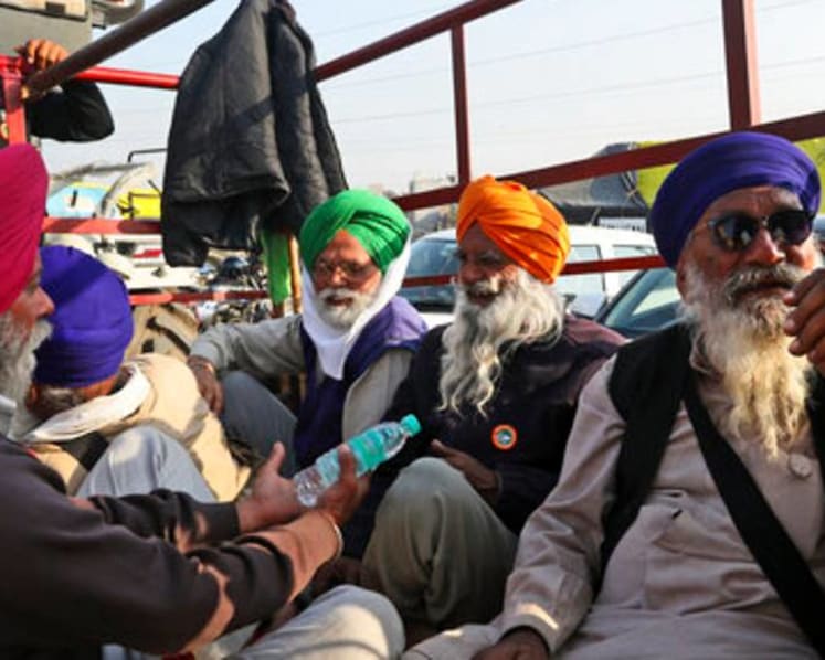 Protesting India farmers blockade highways for several hours