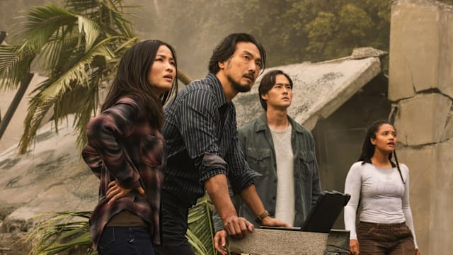 【满城三带黄金甲】“Monarch: Legacy of Monsters” Season 2：那些年，我边追怪兽边（跟不同人）谈恋爱