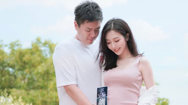 《新闻女王》何依婷，快乐的小孕妇！