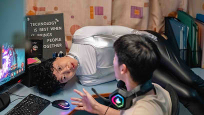 I Want To Be Boss Review: Jack Neo's  AI-Themed Comedy Is Silly, Cheap-Looking And Slapdash