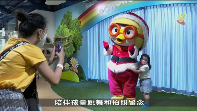室内游乐园业者：做好安全措施让家长和孩子安心玩乐