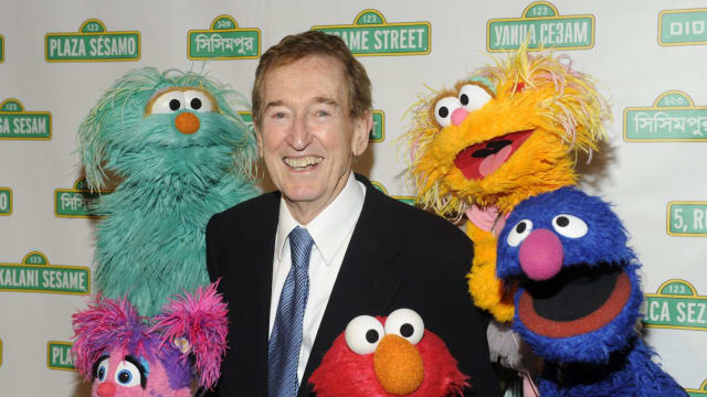 “Sesame Street”传奇人物Bob McGrath逝世