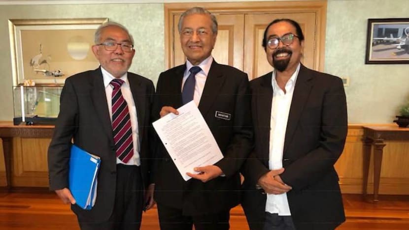 Malaysia PM Mahathir invited to speak at democracy conference by political activists Malaysia PM Mahathir invited to speak at democracy conference by political activists