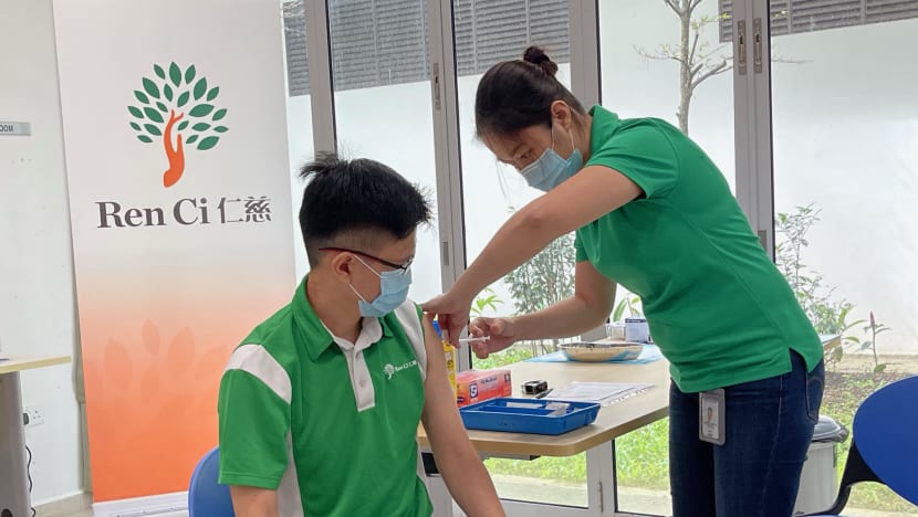 Vaccination exercise begins for Home Team officers and Ren Ci employees; experts warn against misinformation circulating