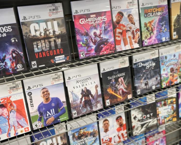 Commentary: Sony hits eject on the era of owning games