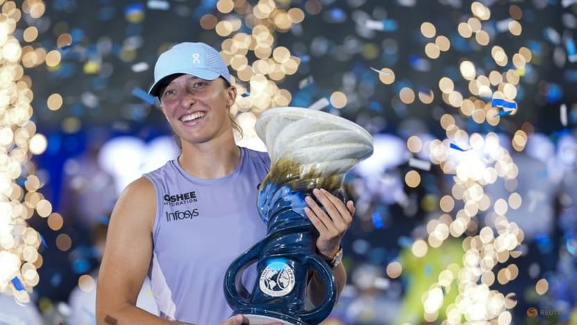 Swiatek downs Paolini to claim first Cincinnati Open title