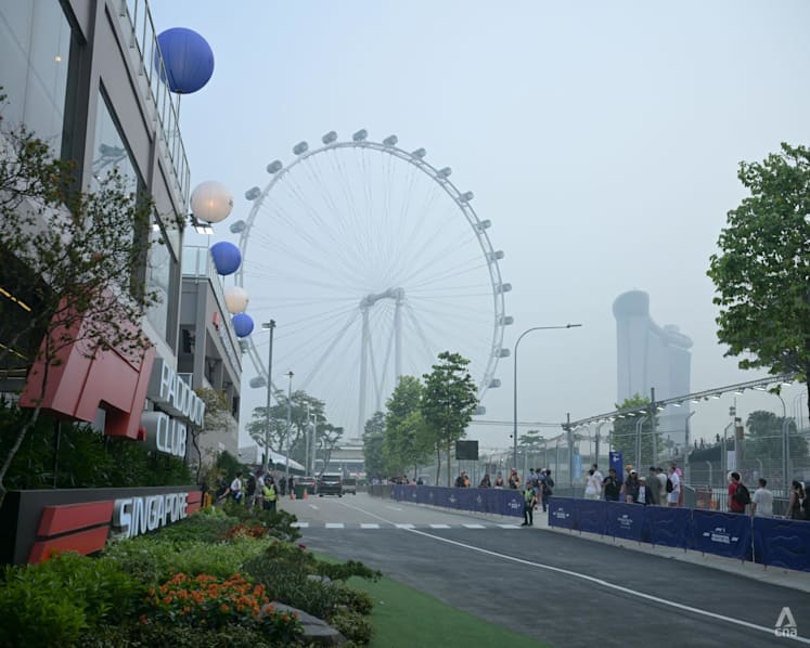 Singapore's air quality remains in unhealthy range