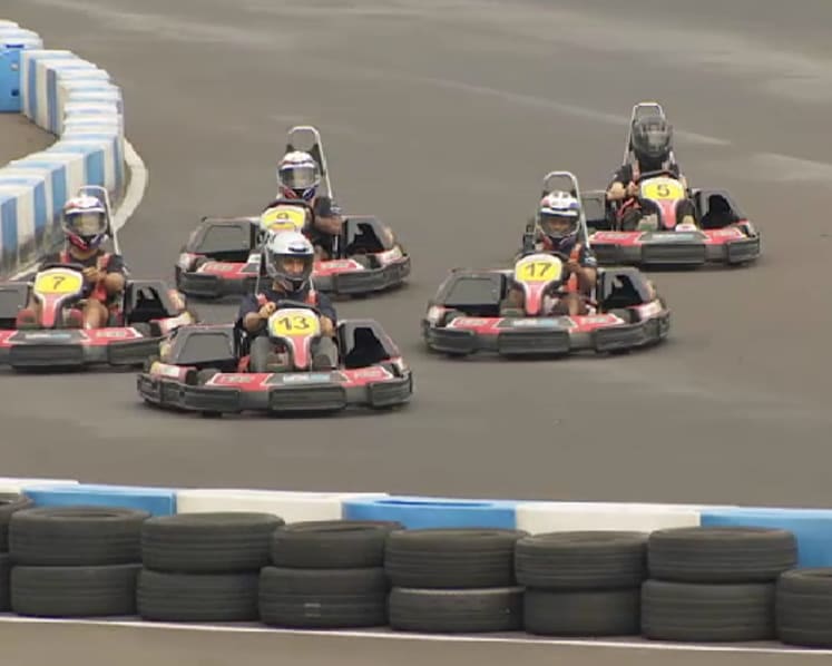 Aspiring F1 drivers hope Singapore GP fever revs up local motorsport scene