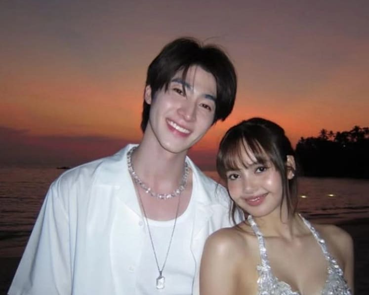 Lisa BLACKPINK dikabarkan makin dekat dengan 'Cha Eun-woo versi Thailand'