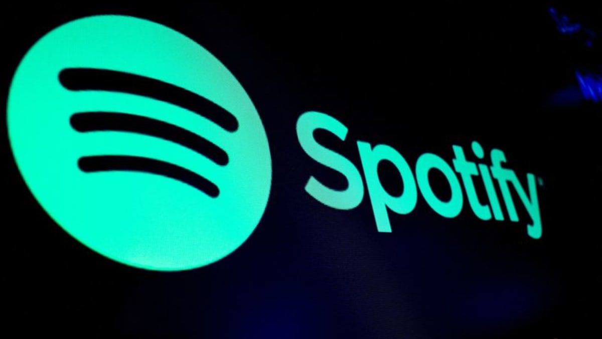 Spotify submits app update to Apple with external link for purchases in US - Channel News Asia (Picture 1)