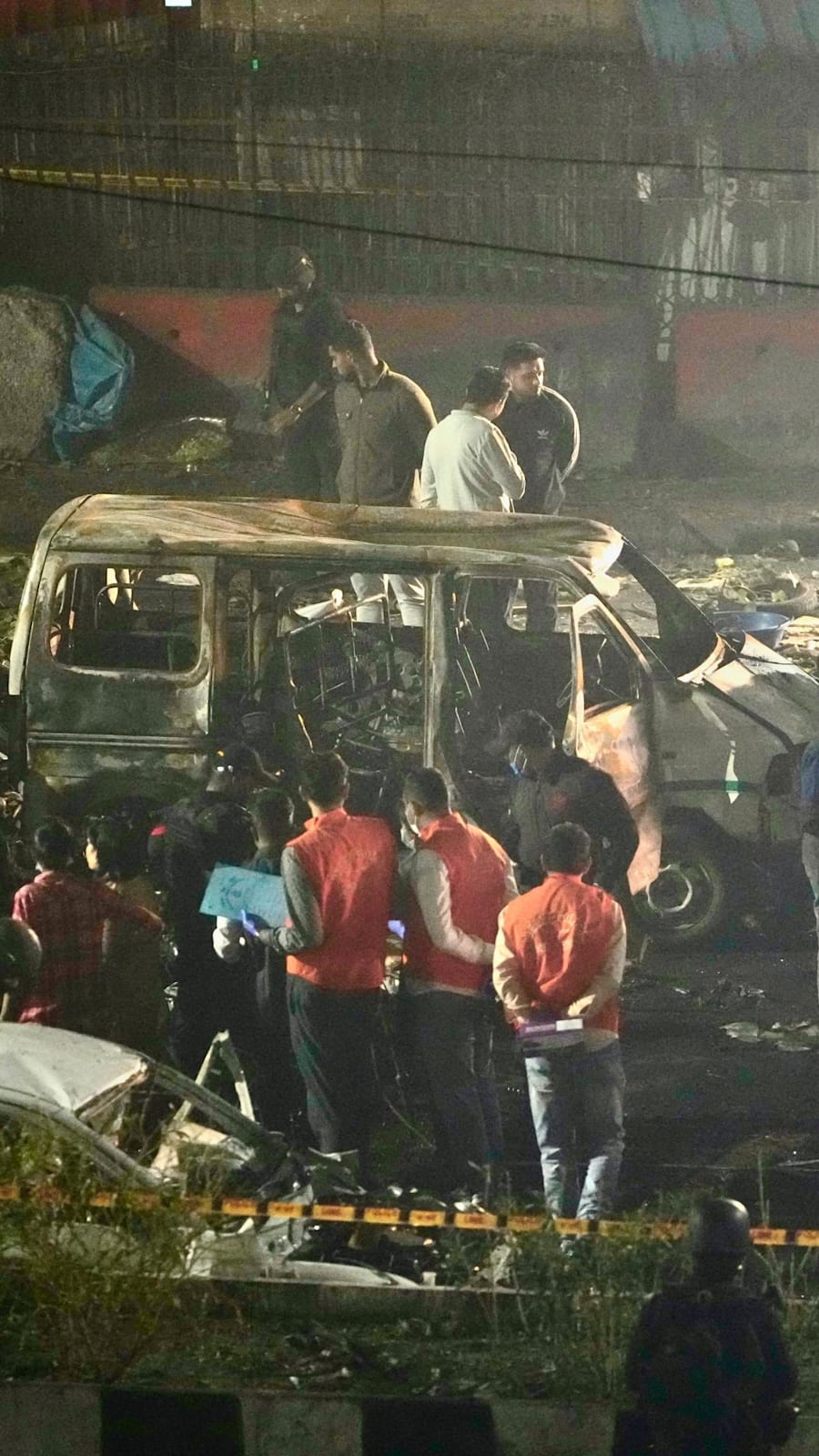 Eight killed in explosion near Red Fort in India's Delhi