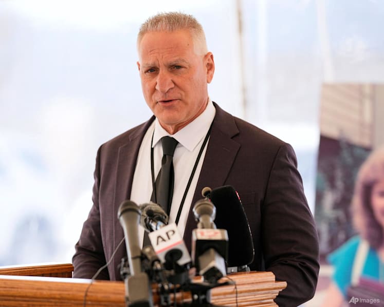 Tennessee prison chief resigns after failed execution Tennessee prison chief resigns after failed execution