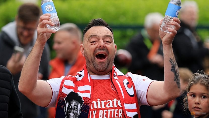 Set-piece kings Arsenal trade style for steel to seal Premier League title