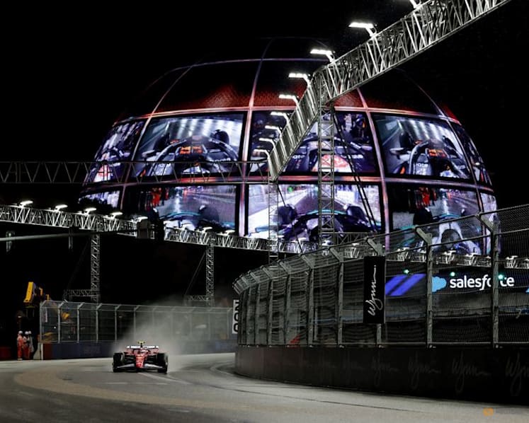 Hamilton gutted after last-place Vegas qualifying