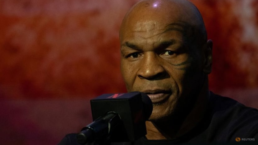 Tyson refuses to bite back at Hearn's criticism Tyson refuses to bite back at Hearn's criticism