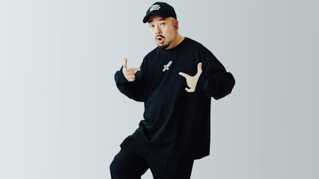 Lulu前男友阿达爆闪兵，低调前往地检署自首！