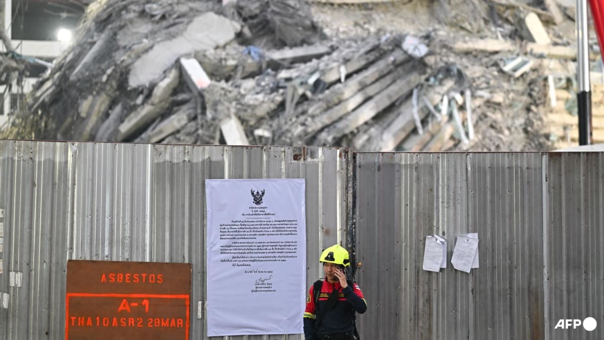China urges firms to follow laws after Bangkok building collapse China urges firms to follow laws after Bangkok building collapse