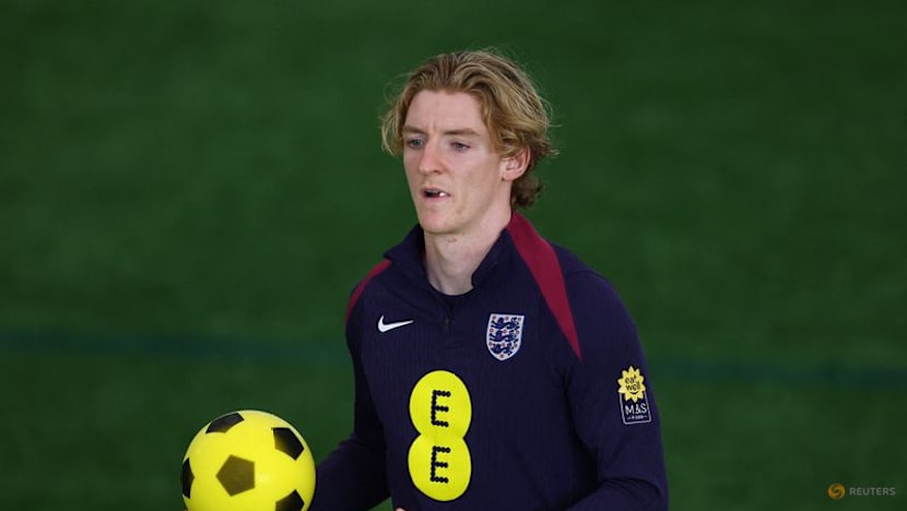 Newcastle's Gordon not taking England selection for granted