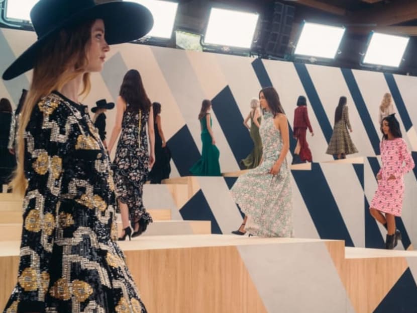 Chanel clothes price online