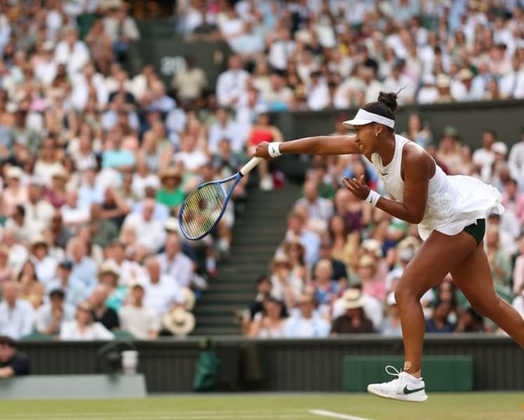 Ruthless Osaka dispatches Sabalenka, Djokovic wins ugly