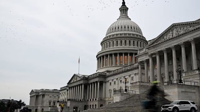 美众议院通过决议 反对特朗普对加拿大加征关税