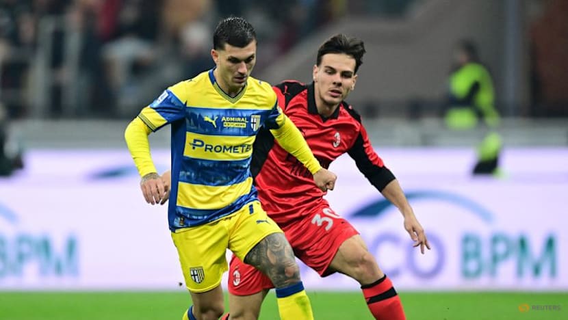 Parma strike blow to AC Milan's title hopes with 1-0 win