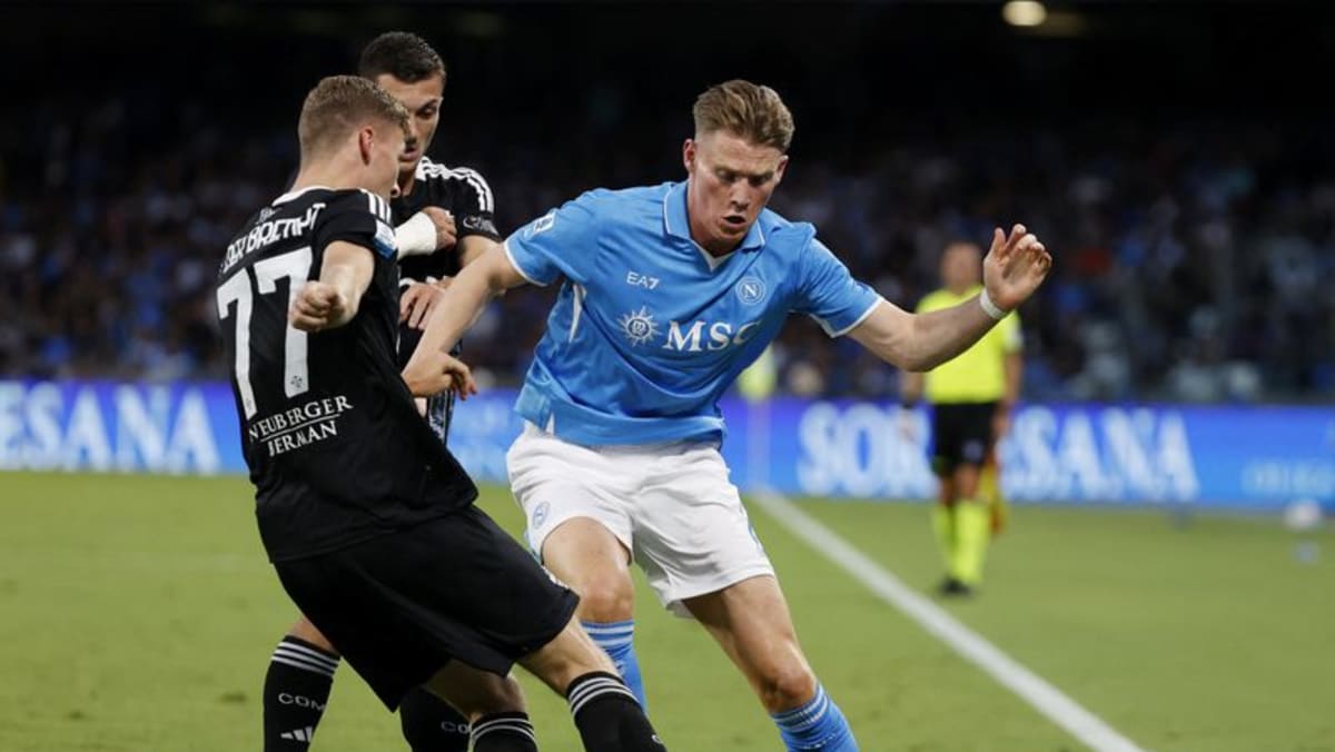 Vibrant Mctominay Scores As Napoli Down Qarabag On Maradona Anniversary Scene for Desktop Vibrant Mctominay Scores As Napoli Down Qarabag On Maradona Anniversary Scene for Desktop