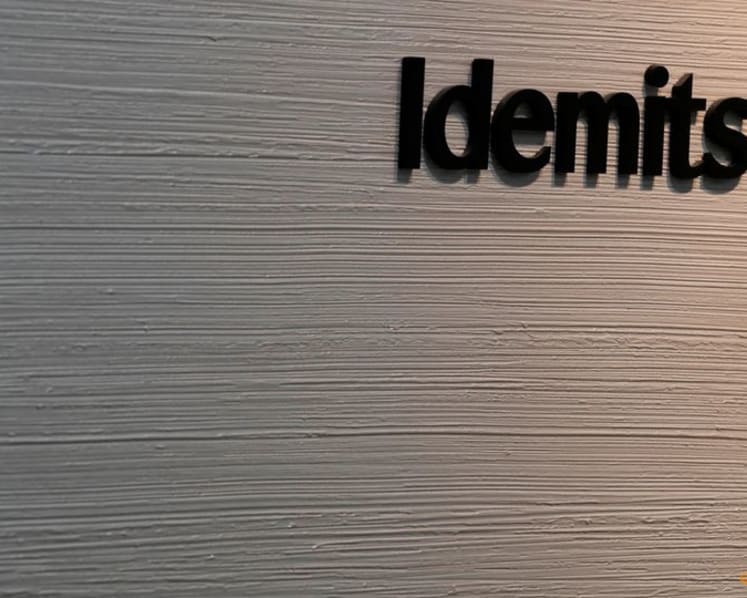 Japan's Idemitsu returns to fossil fuel focus in new medium-term plan