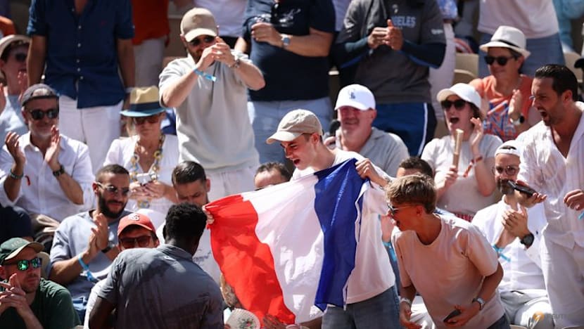 Vallejo fined for sexist remarks about female referee at French Open