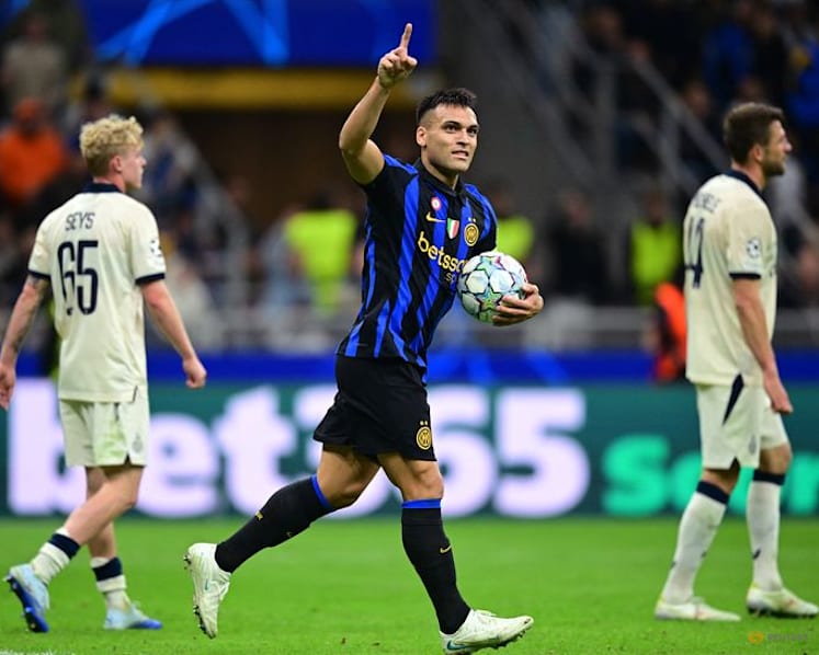 Tresoldi treble stuns Inter, Bayern held as Barcelona rally