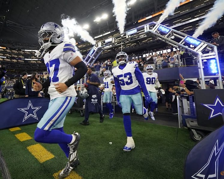 NFL's Dallas Cowboys top Forbes' most valuable teams list