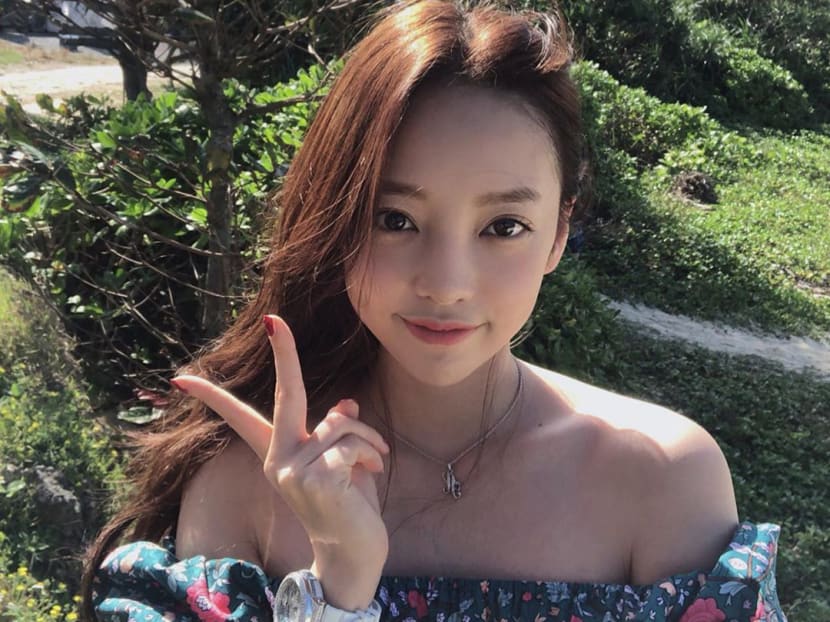 Korean media reported that police had been at Goo Hara's home at 6pm KST (5pm SGT) and confirmed her death.