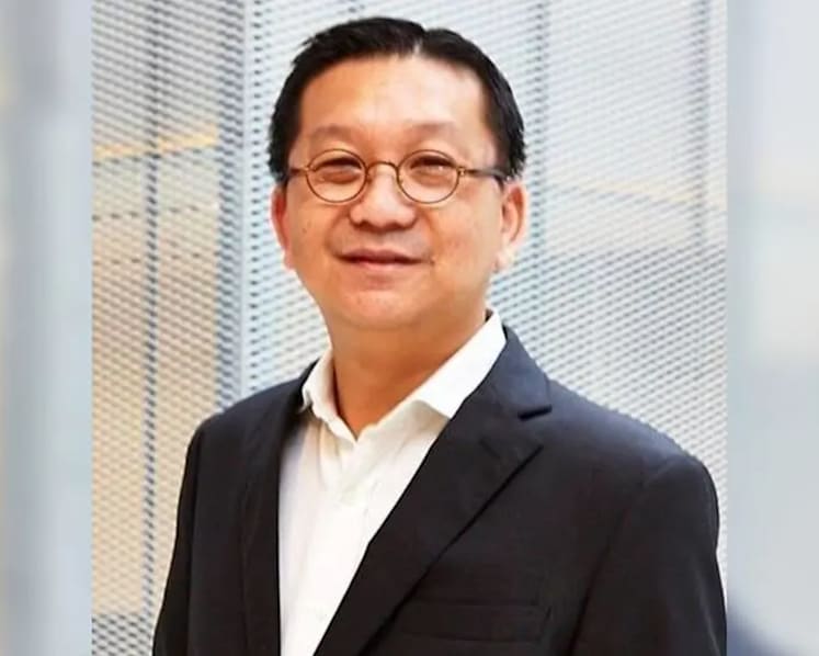 IMDA principal consultant among 2 charged with conspiring to cheat statutory boards