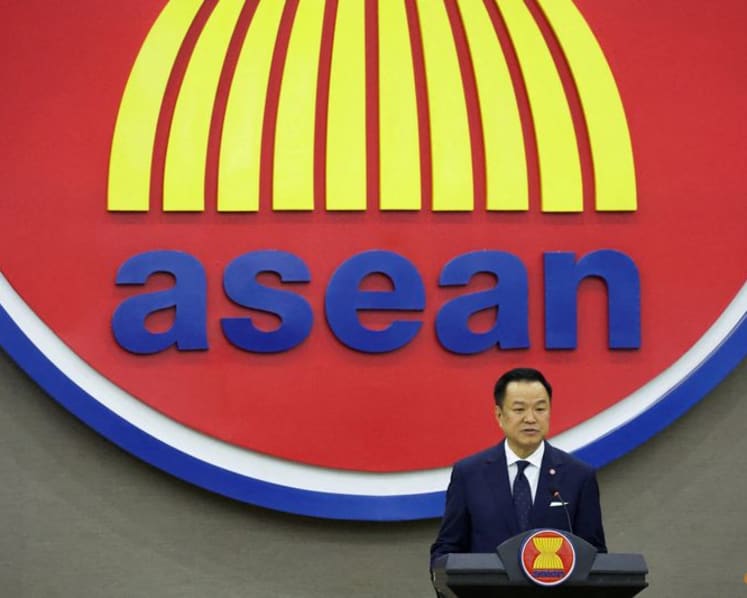 Thai PM urges 'calibrated re-engagement' with Myanmar ahead of meeting with Min Aung Hlaing