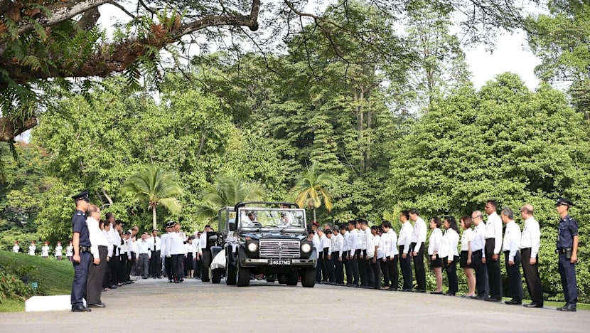 Loyal staff give Mr Lee Kuan Yew final send-off