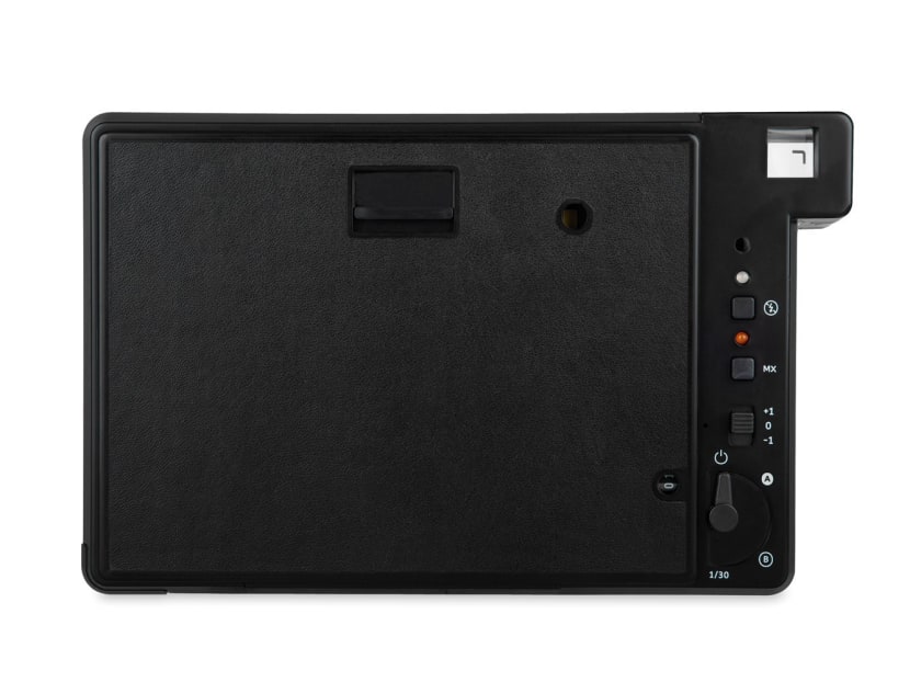 Lomo’Instant Wide review: Vintage shots worth the camera weight