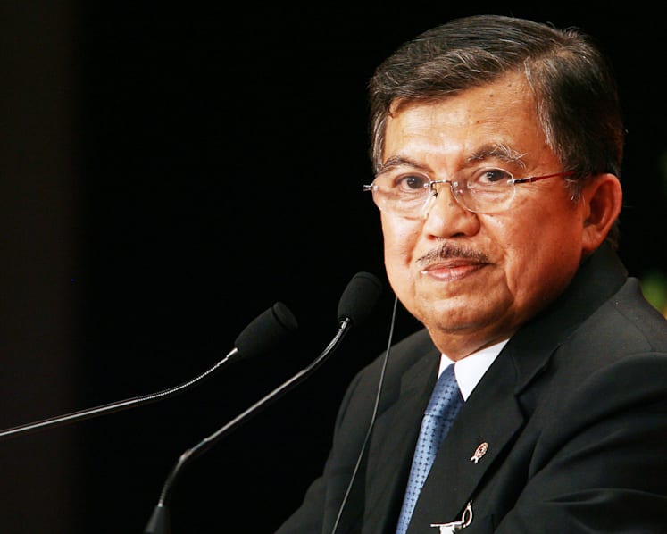 Indonesia should not have to apologise for the haze, says VP Kalla again