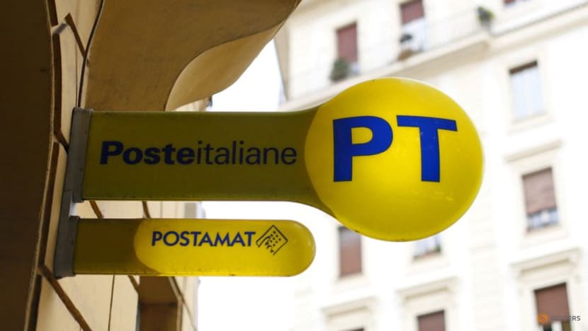 Italy asks Poste, state mint to revive talks over PagoPA deal