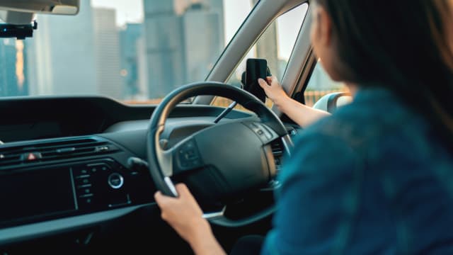 Grab试行新功能 为女乘客配对女司机