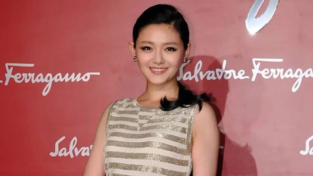 具俊晔亲自设计纪念雕像，大S忌日揭幕，媒体止步